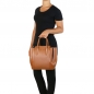 Preview: Leder-Handtasche Tulipan outfit Preview: Leder-Handtasche Tulipan outfit