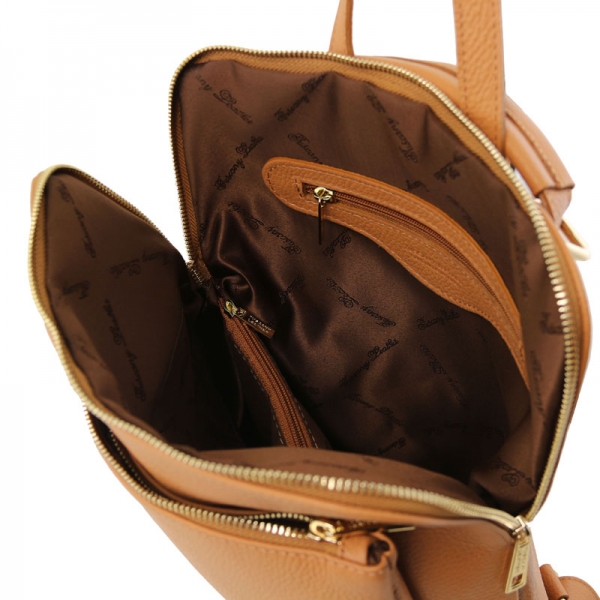 TL Bag Großer Leder-Rucksack cognac Interieur