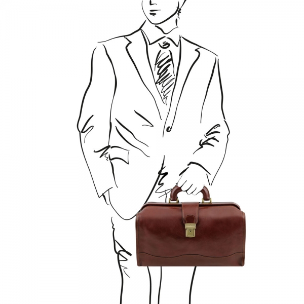Leder Doktortasche Raffaello braun Outfit