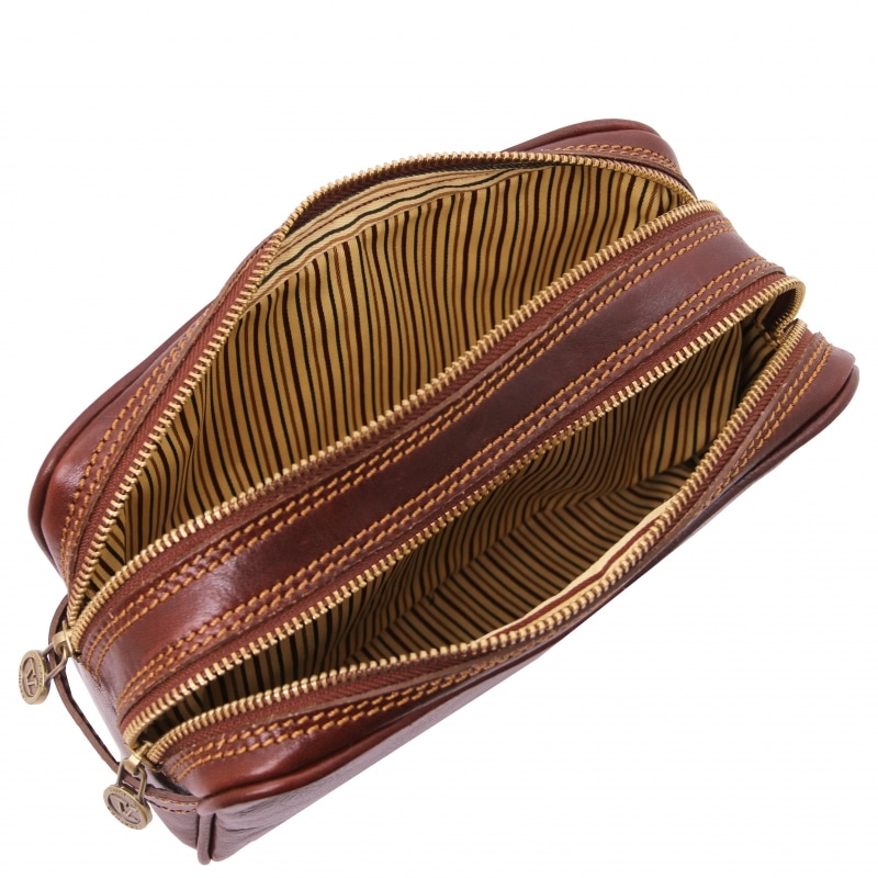 Leder Kulturtasche Igor Innenansicht_1 Leder Kulturtasche Igor Innenansicht_1