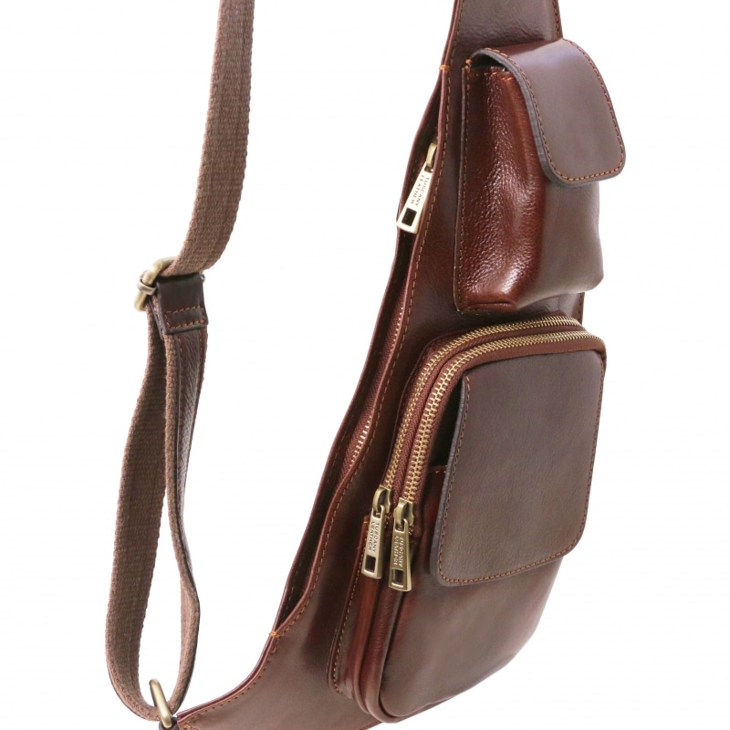 Leder Brusttasche Seitenansicht Leder Brusttasche Seitenansicht