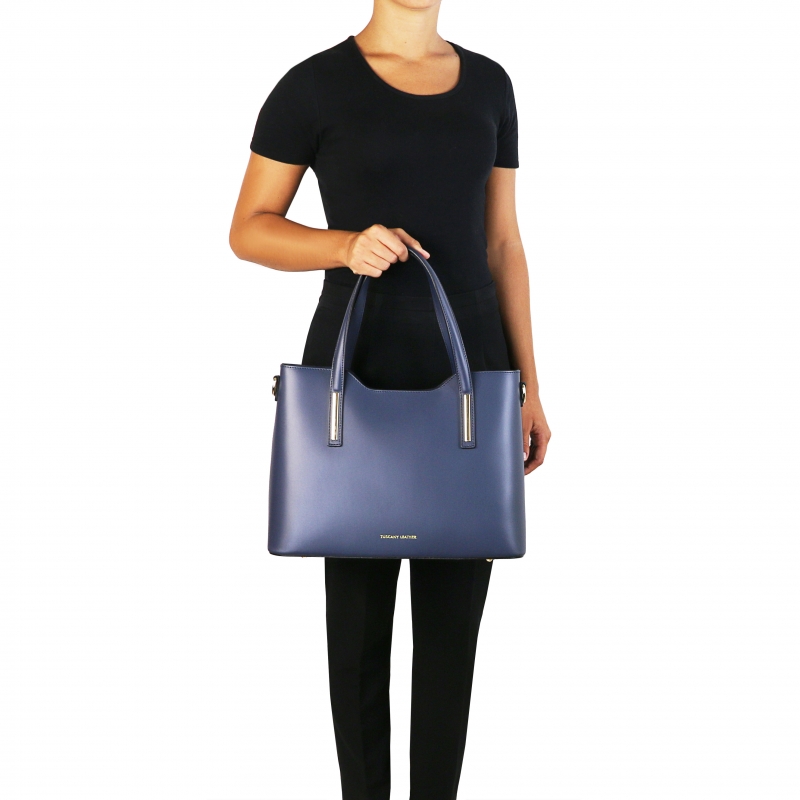 Leder-Handtasche Olimpia outfit Leder-Handtasche Olimpia outfit