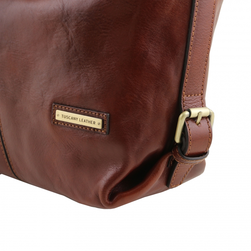Leder Beuteltasche Sabrina detail-1 Leder Beuteltasche Sabrina detail-1