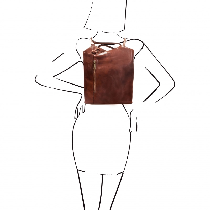 Leder Schultertasche Rucksack Patty Outfit_1 Leder Schultertasche Rucksack Patty Outfit_1