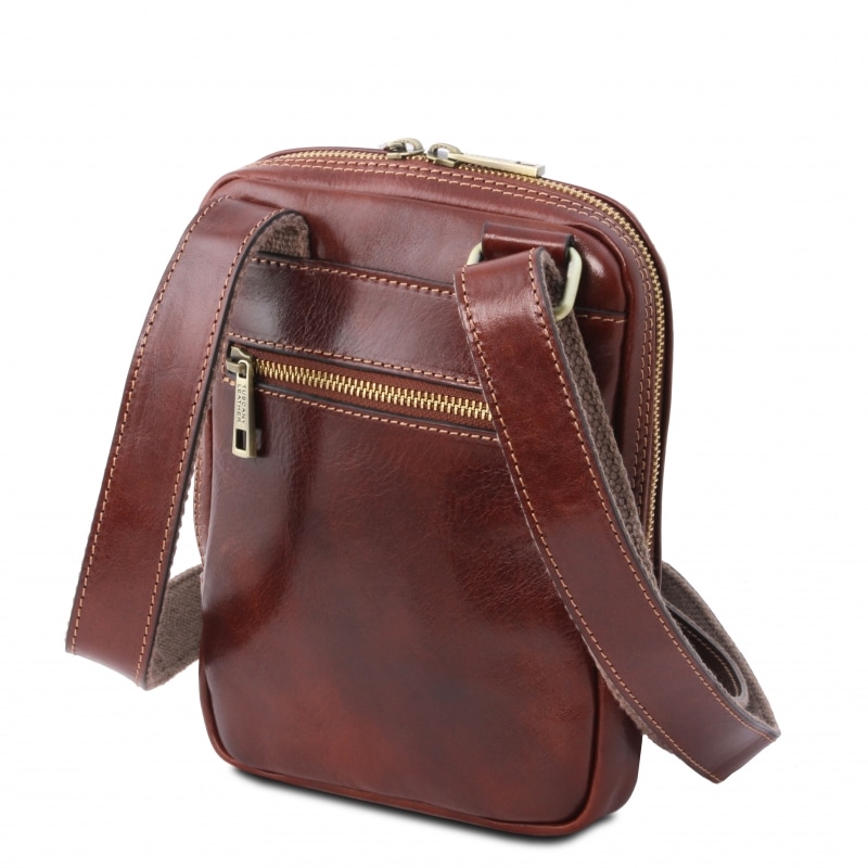 Tuscany Leather Leder Umhängetasche Mark Rückseite Tuscany Leather Leder Umhängetasche Mark Rückseite