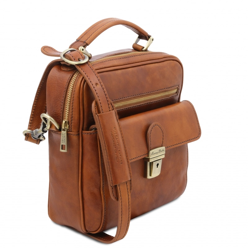 Tuscany Leather Umhängetasche Brian seitlich Tuscany Leather Umhängetasche Brian seitlich