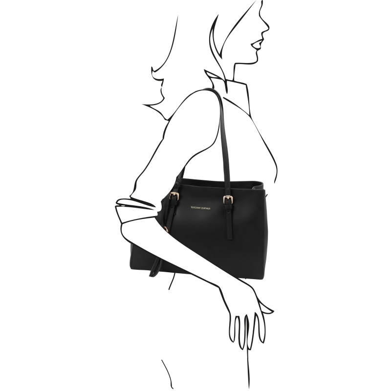 TL Bag Leder-Schultertasche outfit TL Bag Leder-Schultertasche outfit