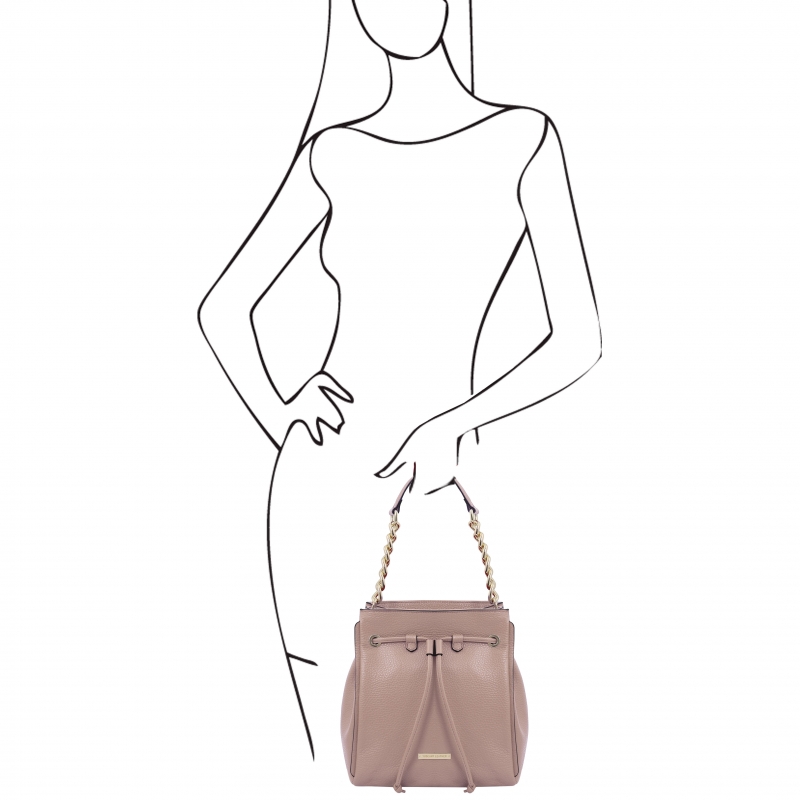 TL Bag Beuteltasche mit Schulterkette nude Outfit-1 TL Bag Beuteltasche mit Schulterkette nude Outfit-1