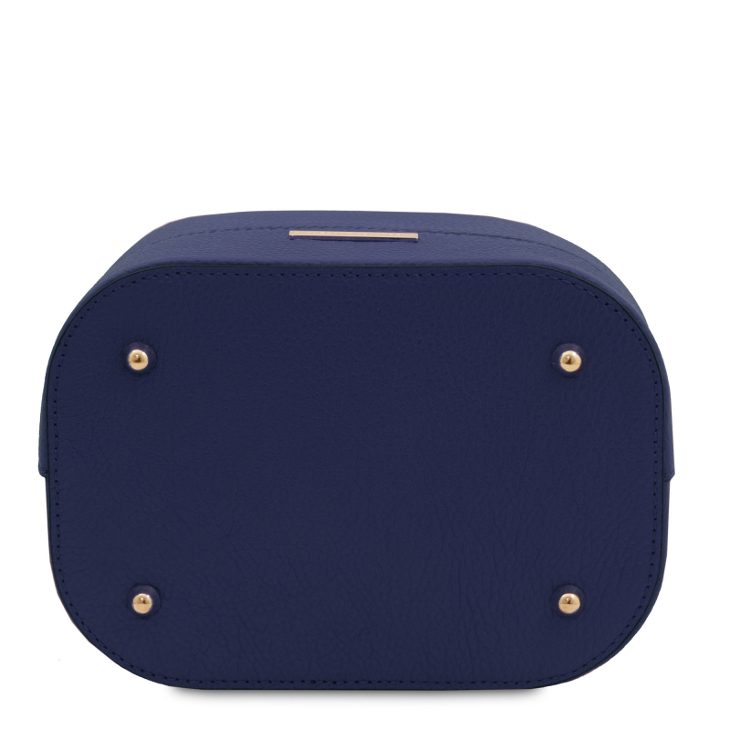 Beuteltasche aus Leder Boden Beuteltasche aus Leder Boden
