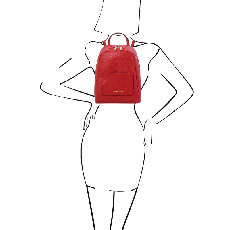 TL Bag kleiner Leder-Rucksack rot outfit TL Bag kleiner Leder-Rucksack rot outfit