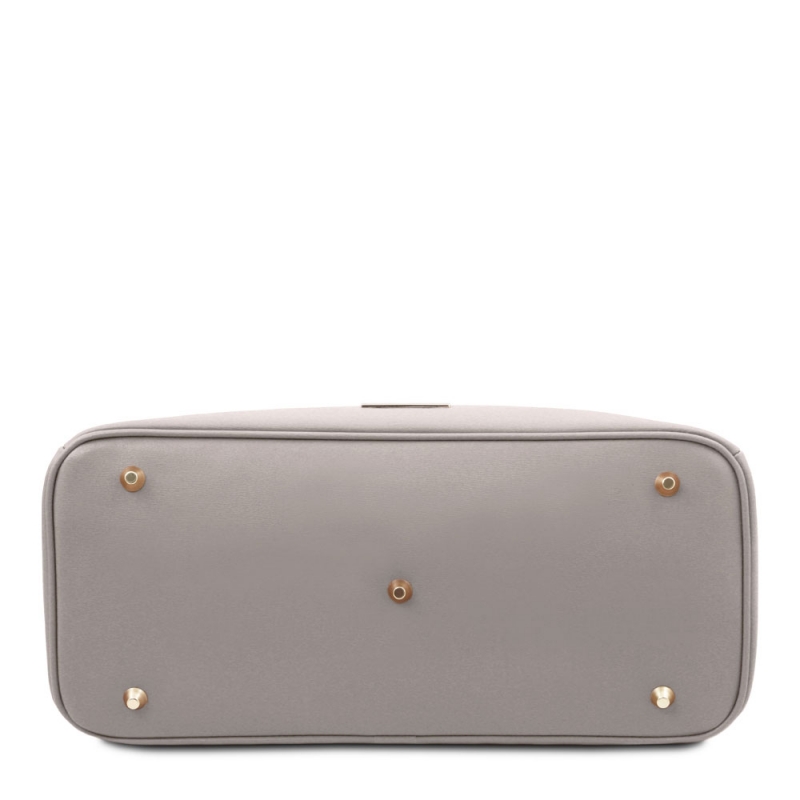 TL Bag Handtasche Leder Boden TL Bag Handtasche Leder Boden