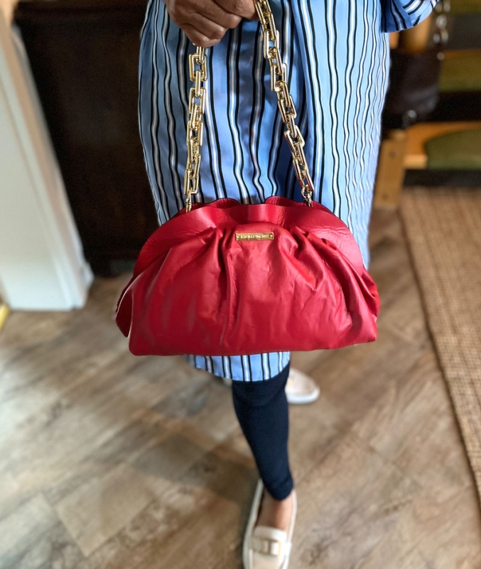 Tuscany-Leather_Leder-Clutch Rot Outfit Tuscany-Leather_Leder-Clutch Rot Outfit