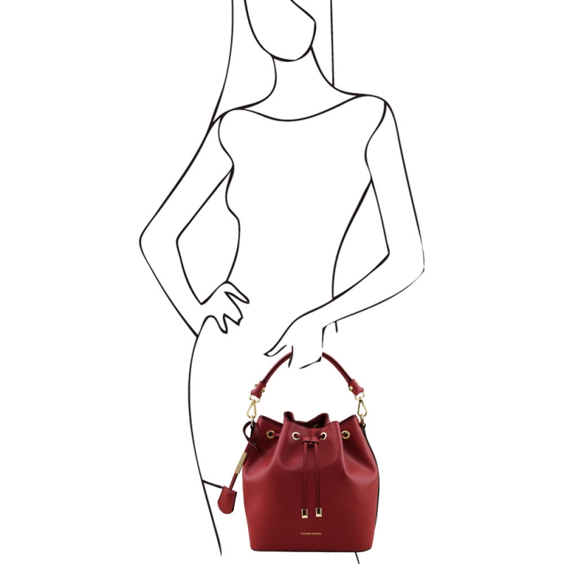 Tuscany Leather Leder-Beuteltasche Vittoria rot Outfit Tuscany Leather Leder-Beuteltasche Vittoria rot Outfit