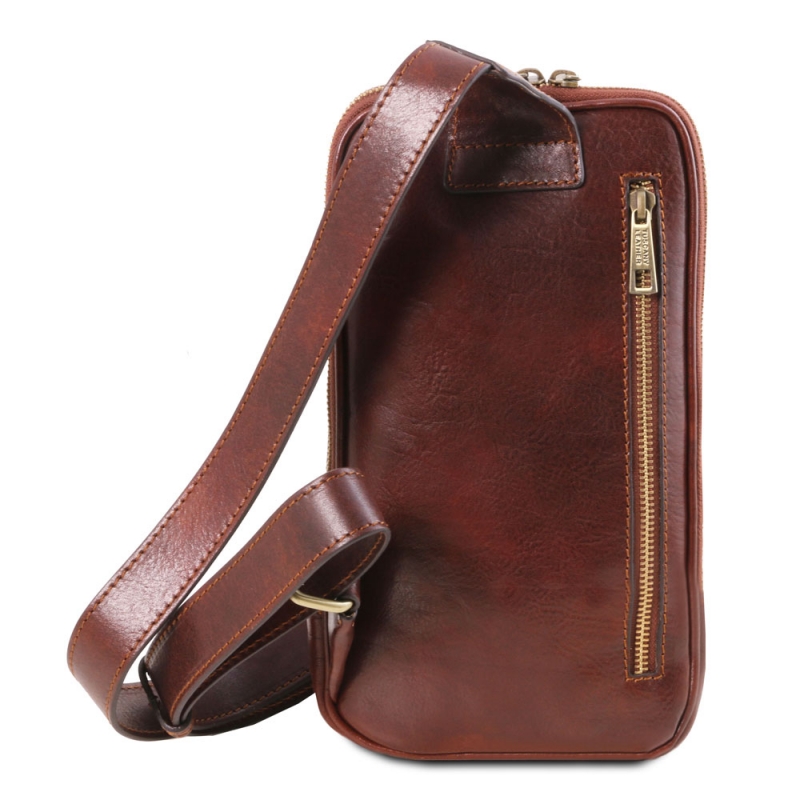 Leder Brusttasche Martin Rückseite Leder Brusttasche Martin Rückseite